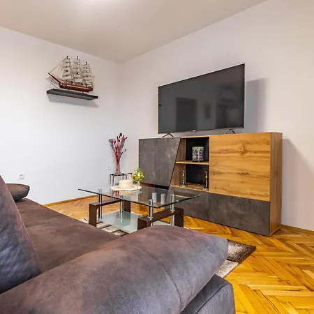 Lovely Home In Labin With Kitchen * Labin (Istria)